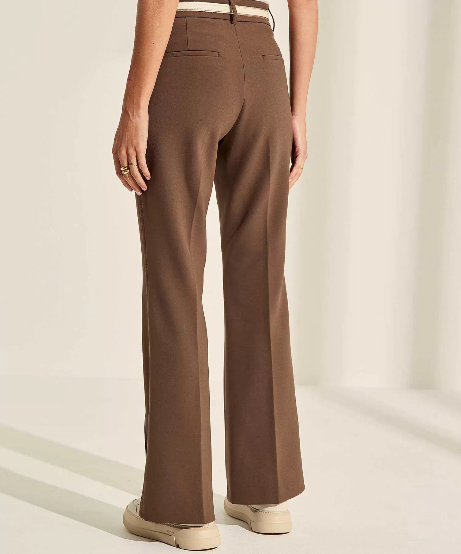 Cambio Pantalon Acampanado Pintucks Fawn Clearance