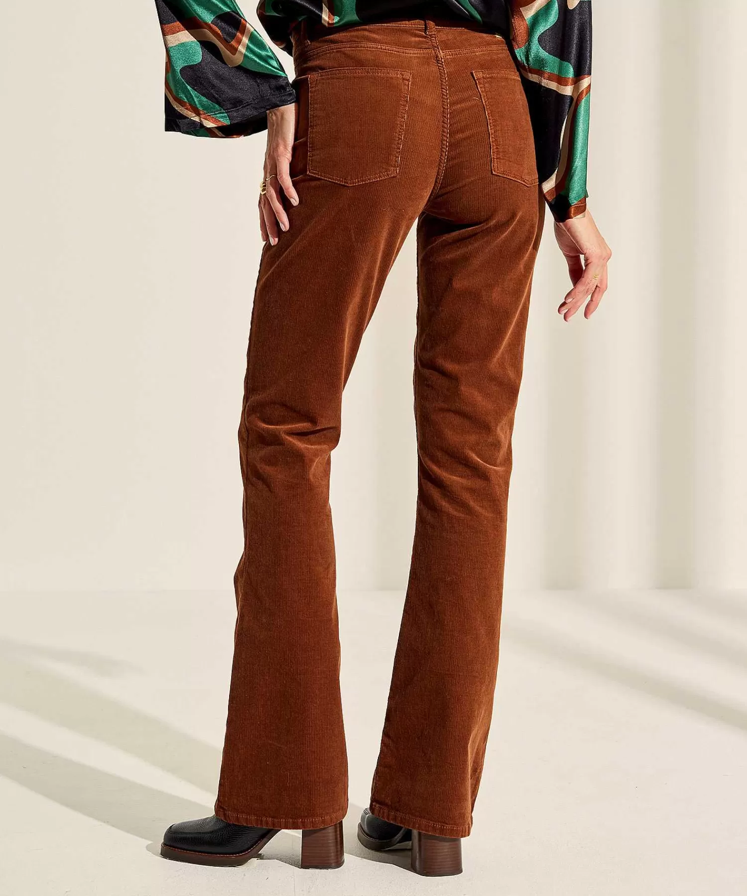 Fabienne Chapot Pantalon Acampanado Pana Eva Best