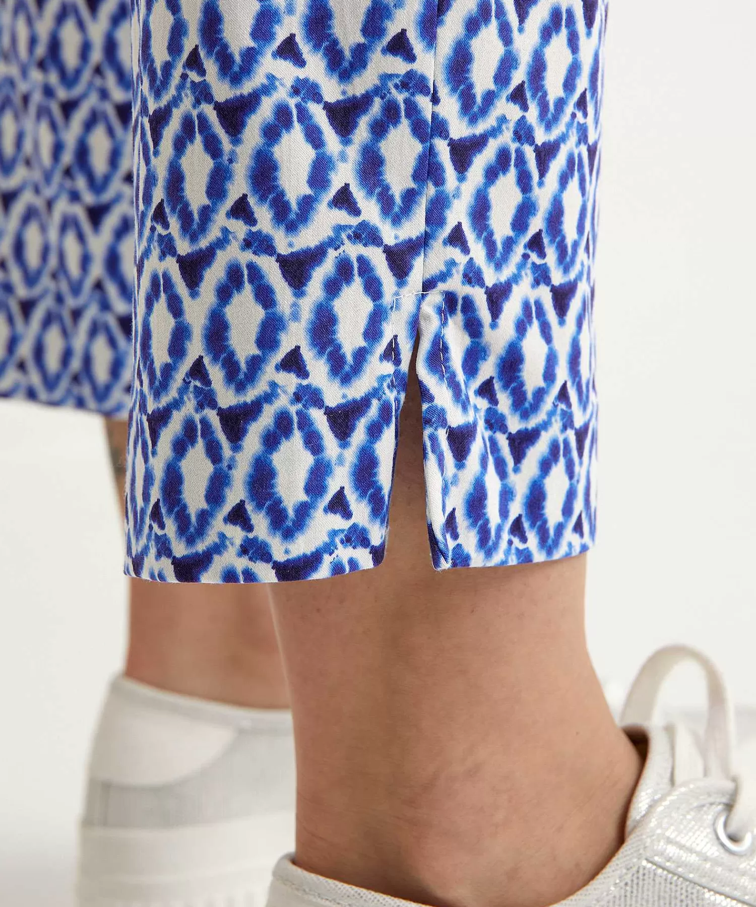 KYRA Pantalones Cortos Con Estampado Tie-Dye Annemiek New