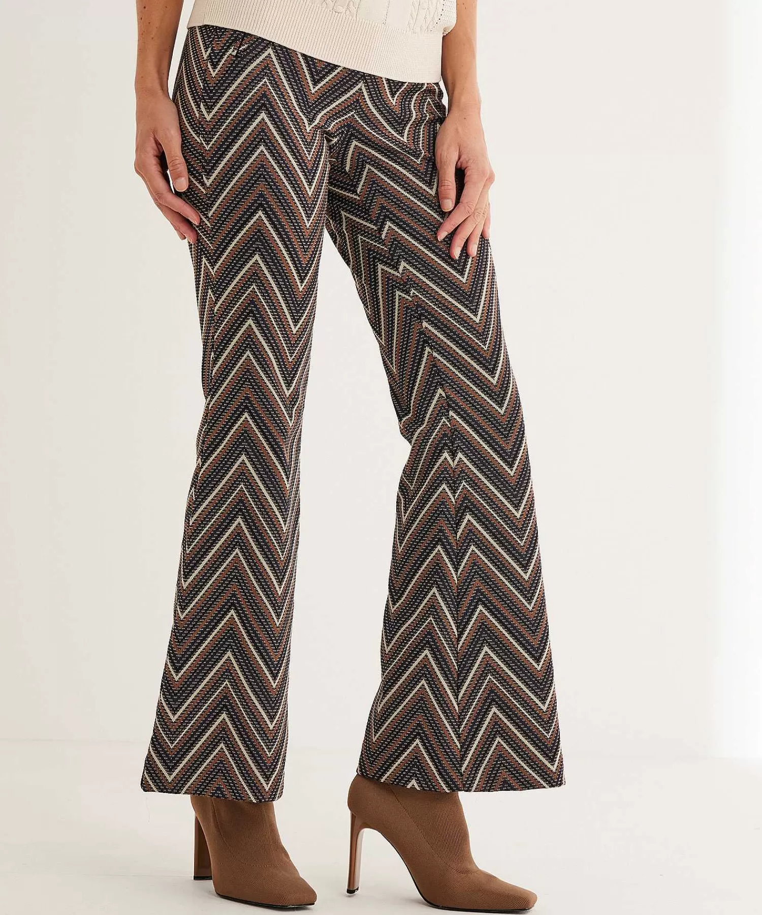 MAC Jeans Pantalones Bootcut Jacquard Zigzag Fashion