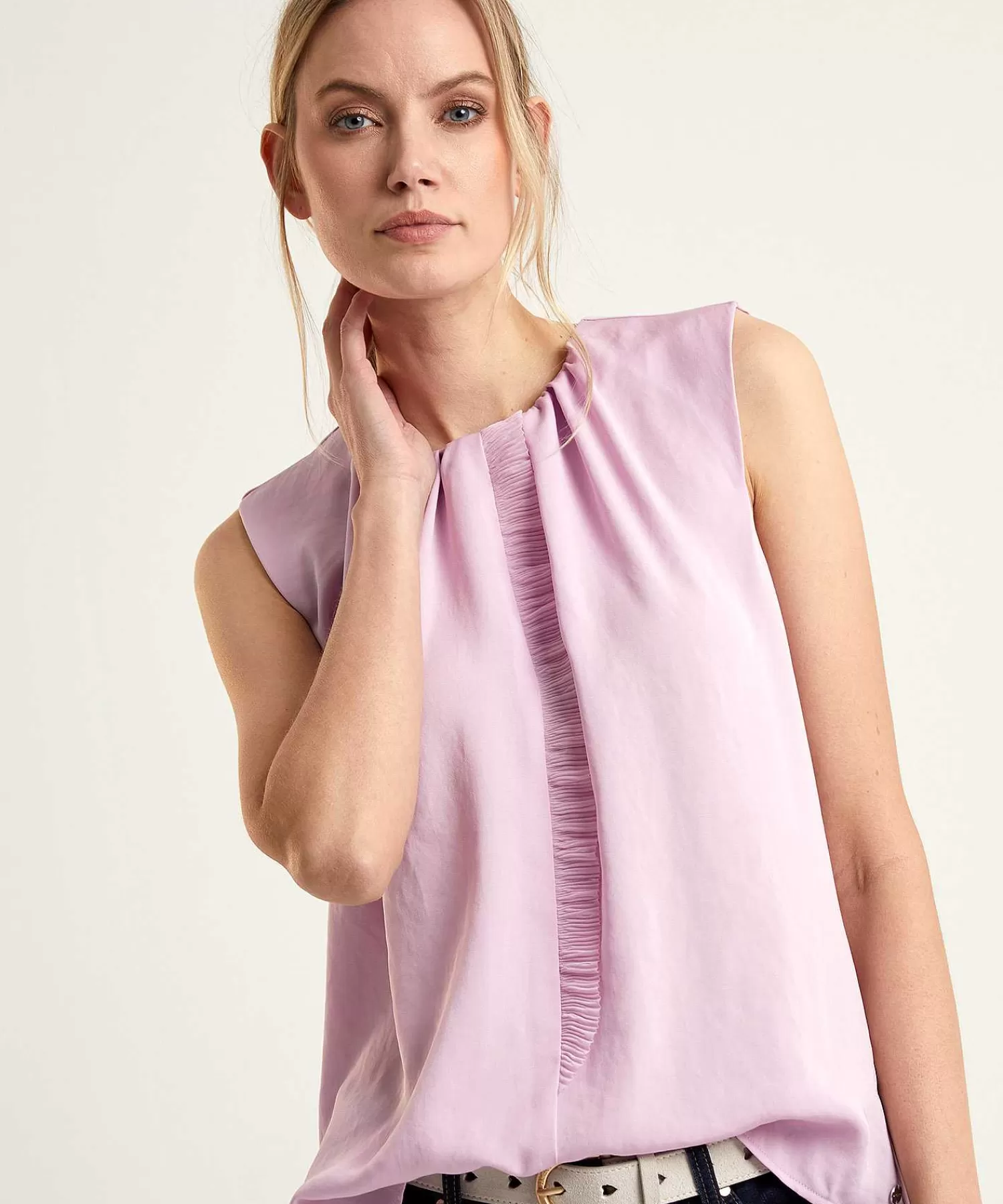 Marc Cain Collections Top Sin Mangas Con Borde De Volante De Marc Cain Sale